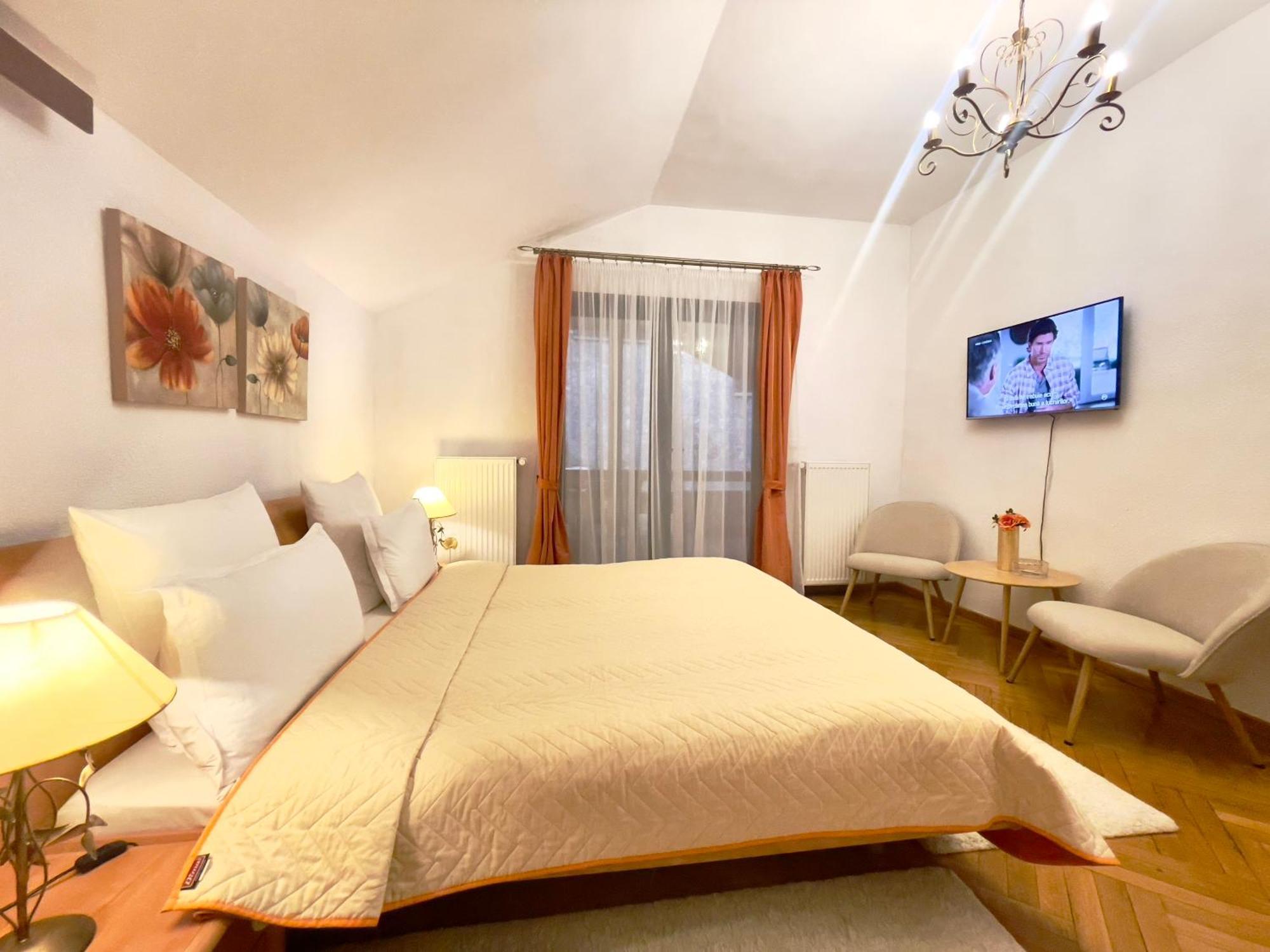 Vila Terase Hotel Sinaia Kültér fotó